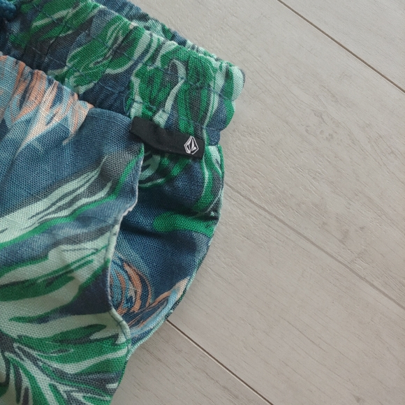 VOLCOM Baby NEW Beach Linen Shirt & Shorts Set - Picture 6 of 9